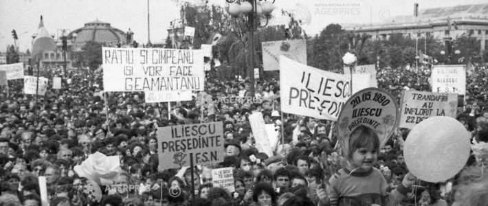 Demonstrație FSN la Ploiești în 1990